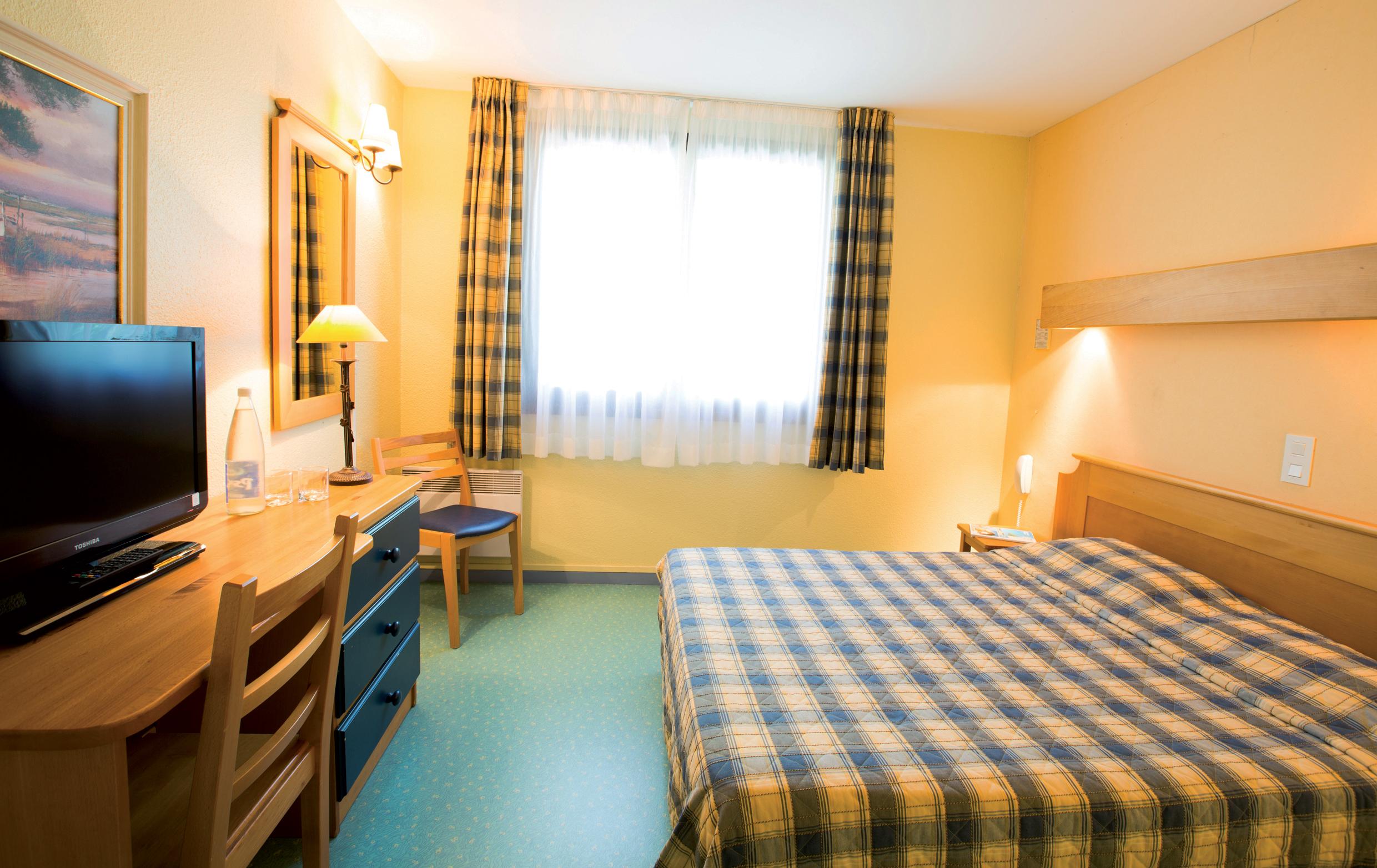 Gréoux-les-Bains Club Vacances Bleues Domaine De Chateau Laval מראה חיצוני תמונה