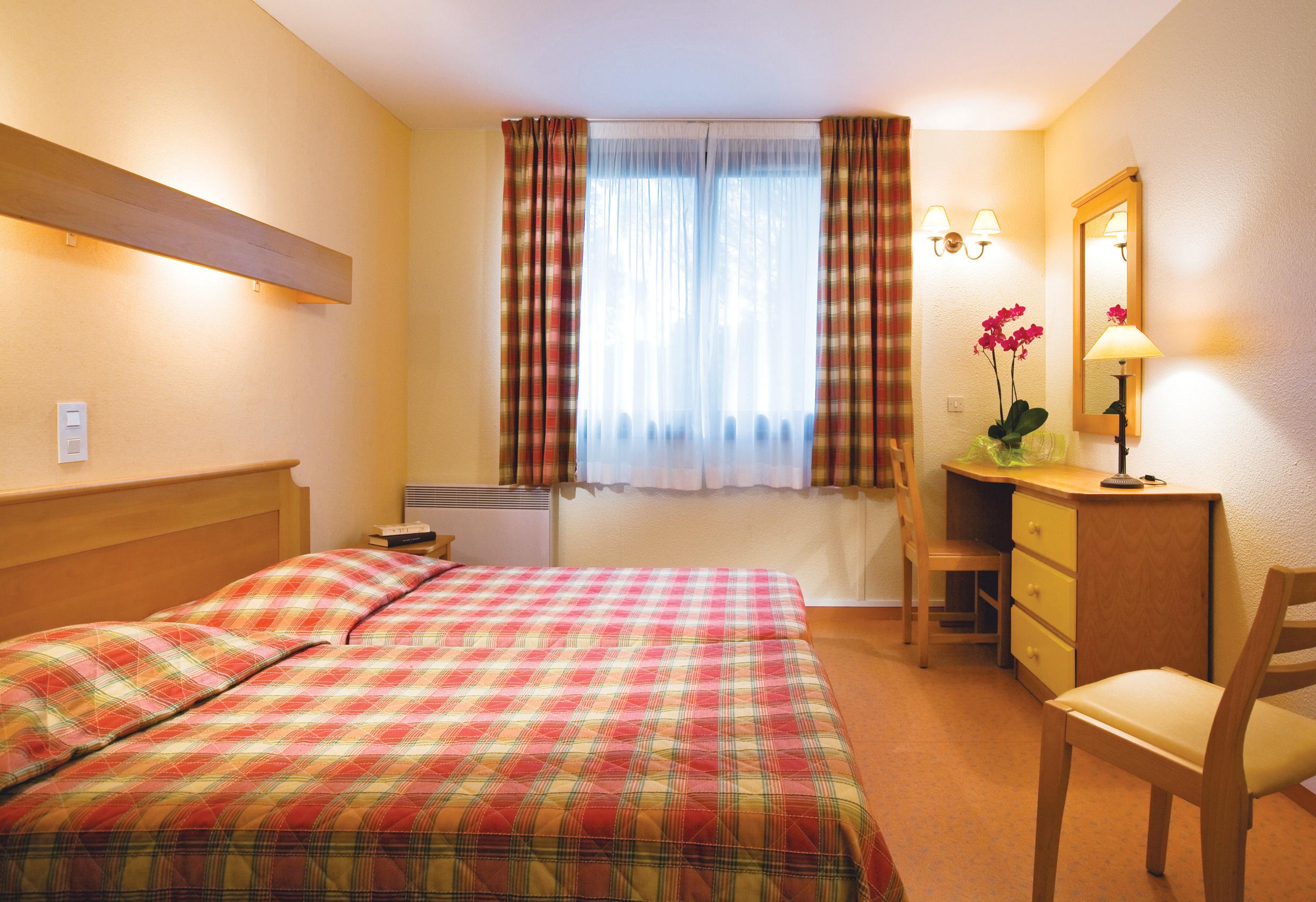 Gréoux-les-Bains Club Vacances Bleues Domaine De Chateau Laval מראה חיצוני תמונה