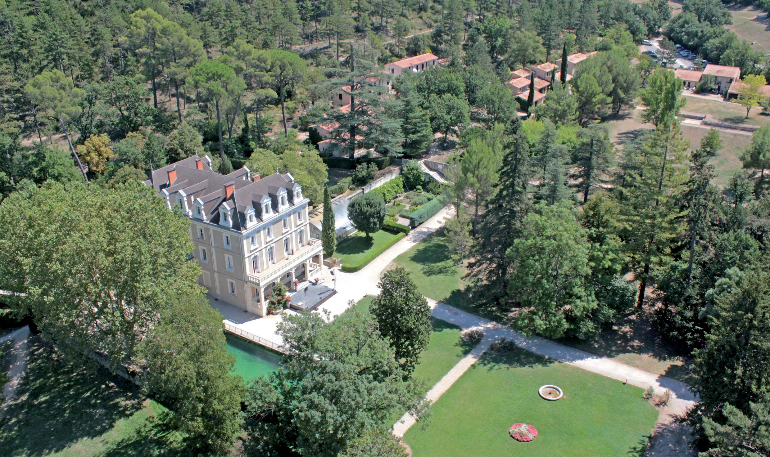 Gréoux-les-Bains Club Vacances Bleues Domaine De Chateau Laval מראה חיצוני תמונה