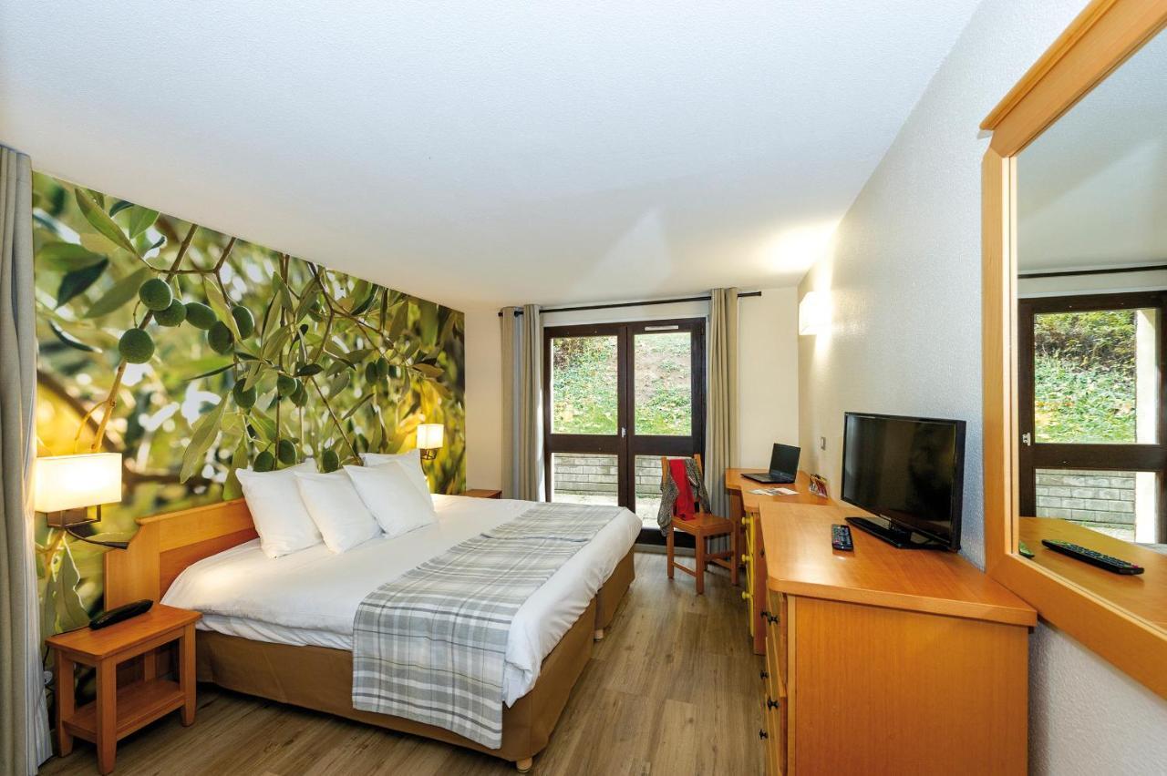 Gréoux-les-Bains Club Vacances Bleues Domaine De Chateau Laval מראה חיצוני תמונה
