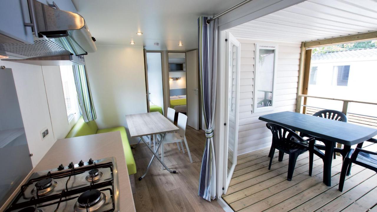 Gréoux-les-Bains Club Vacances Bleues Domaine De Chateau Laval מראה חיצוני תמונה